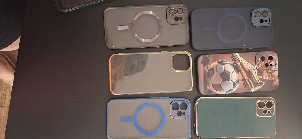 Etui  iphone 12  OKAZJA