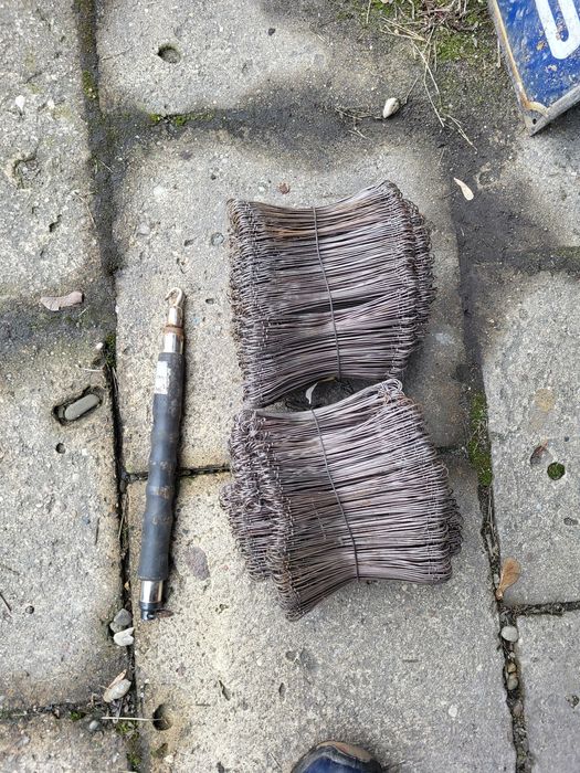 Drut wiazalkowy, fundamentowy + klycz obrotowy. X2