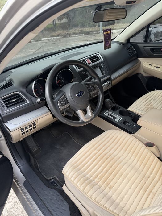 Subaru Legacy 2015г