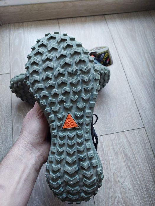 Nike ACG Mountain Fly Low Gore-Tex 42