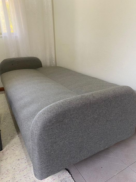 Sofá cama com pouco uso