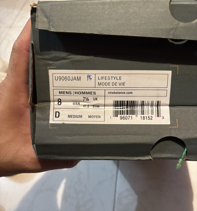 New Balance 9060 Sea Salt Brown