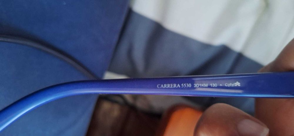Óculos de sol -  Carrera 5530 3D1KM - excelente estado e optimo preço