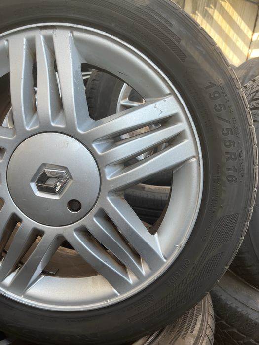 Jantes 16 Originais Renault clio, megane em 4x100