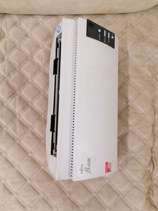 Документ-сканер Fujitsu fi-5120C.
