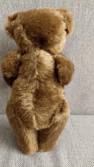 Ведмедик мохеровий з піщиком Steiff