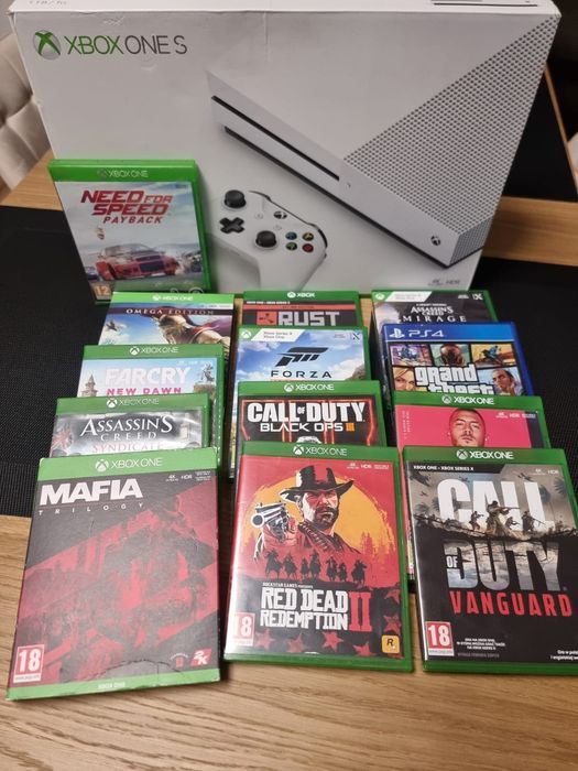 XBOX ONE S - Sprzedam