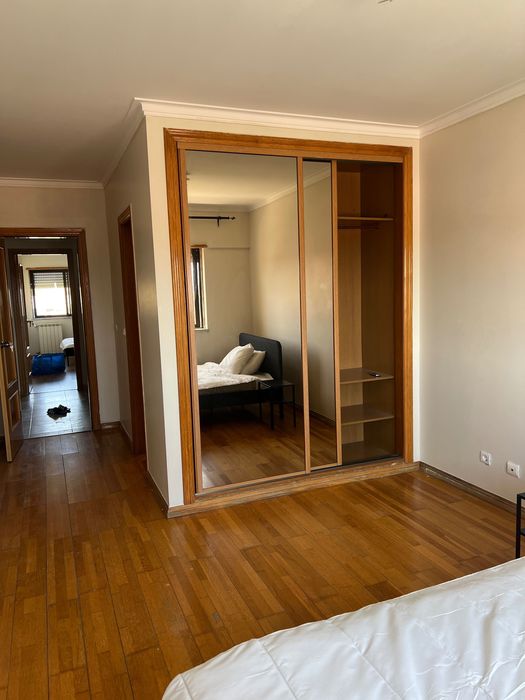 Quarto em uma casa par