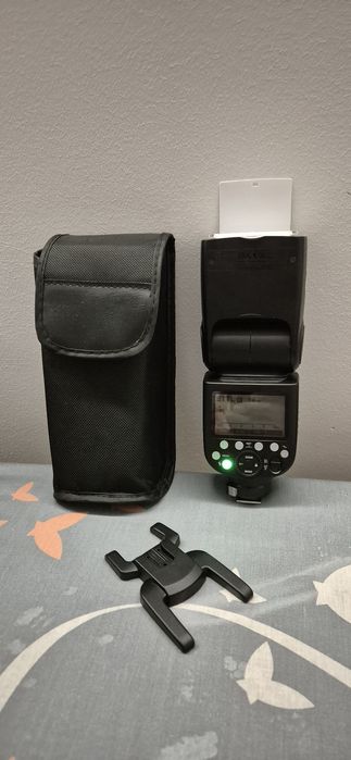 Flash Godox TT685II-C Canon – Excelente Estado – 100€ 
Vend