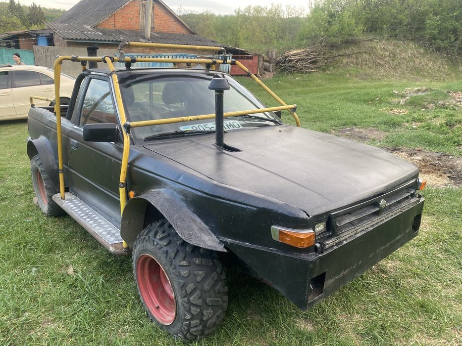 В продажі нісан 2.0 дизель
