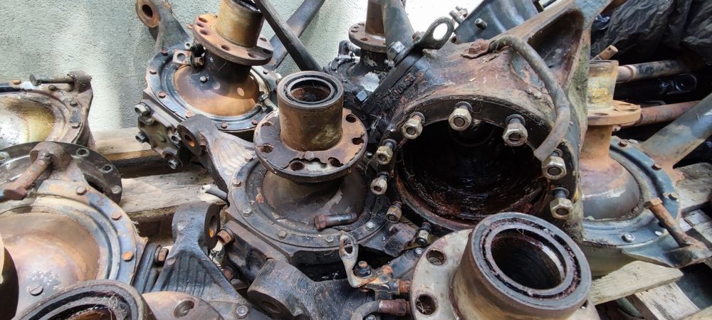 Шарова опора кулака ГАЗ 66 ліва