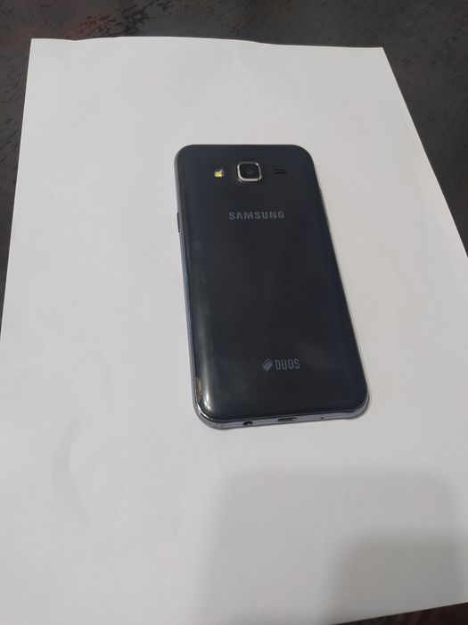 Samsung Galaxy J5 SM-500H