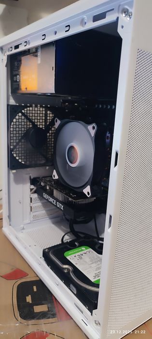 Пк для роботи та ігор