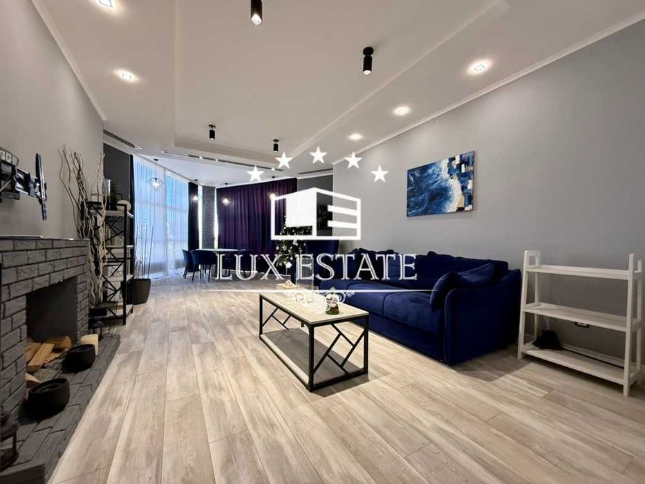 Продажа 4-комнатной квартиры в новострое ЖК "Ультра" Бот. Сад