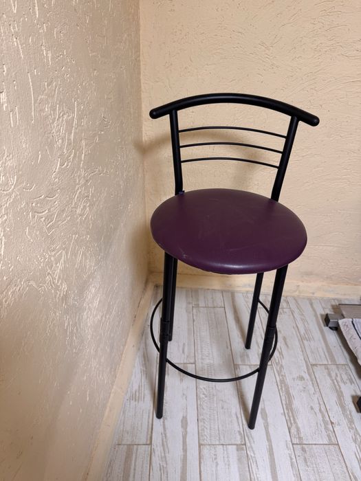 Стул бровиста,барный стул