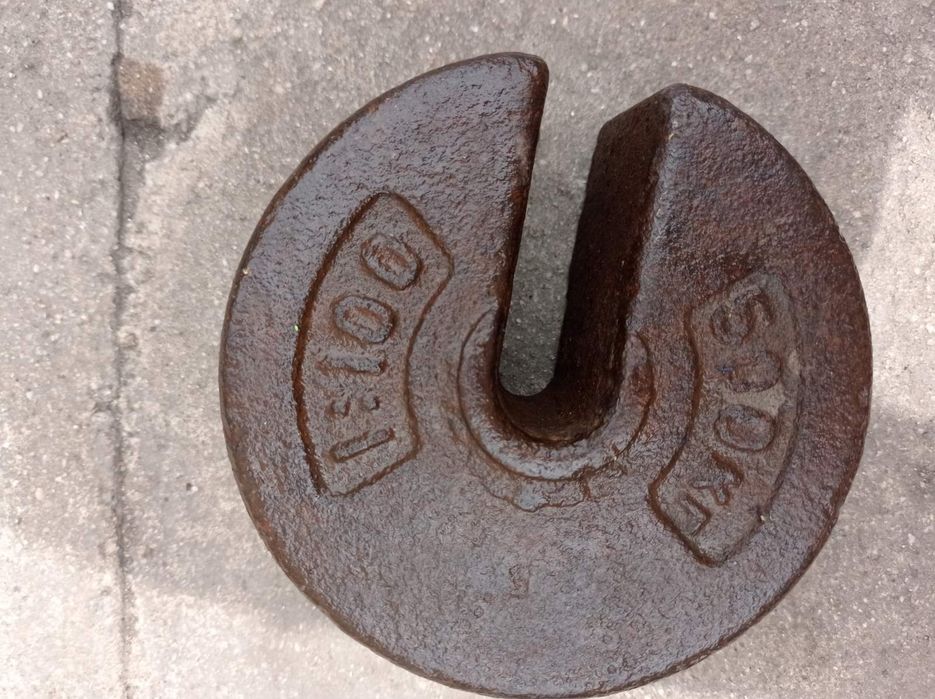 Гиря вагова 1:100 (500 кг)