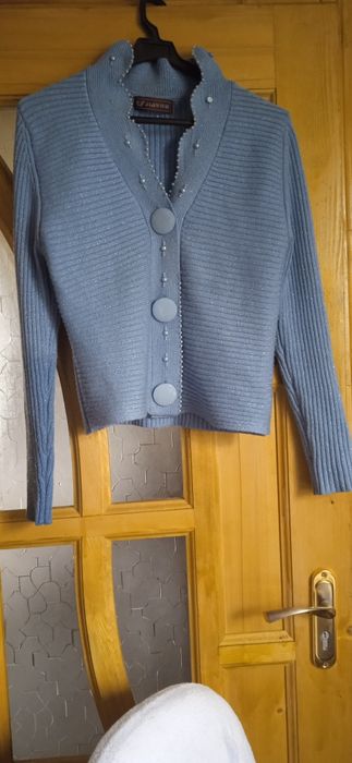 Нарядна жіноча кофточка