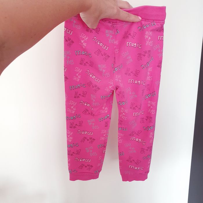 Śliczne spodenki spodnie dresowe dla dziewczynki r.92