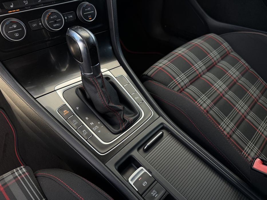 VW GOLF 7 GTI 2.0 TSI DSG