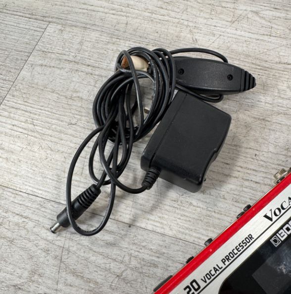 BOSS VE-20 Vocal Performer + Fonte de Alimentação