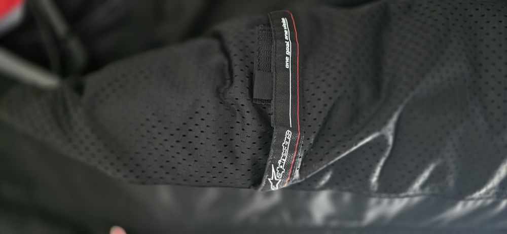 Alpinestars & Dainese
