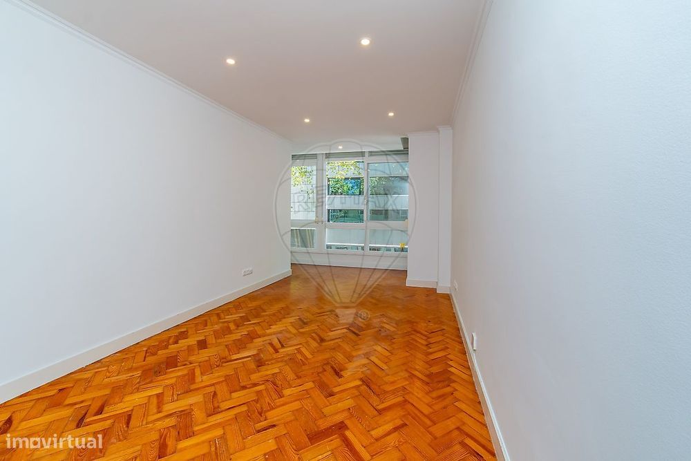 Apartamento T2 para arrendamento