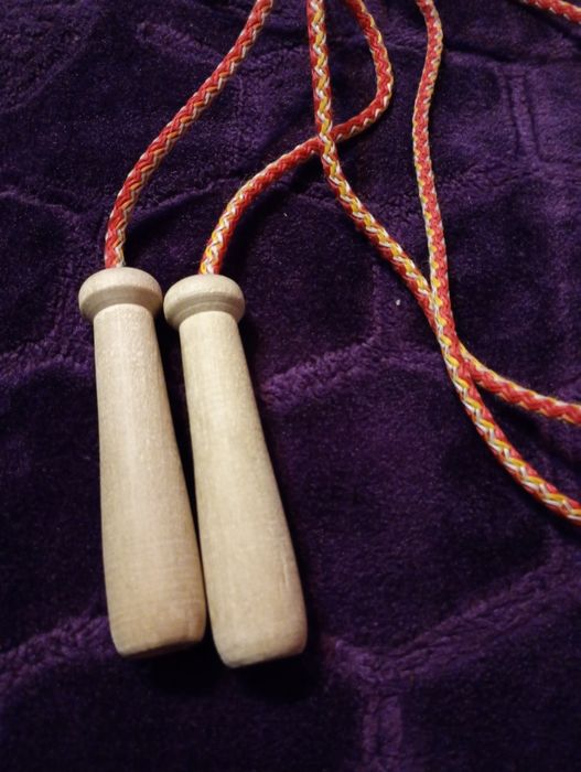 Dłuższa mocna skakanka