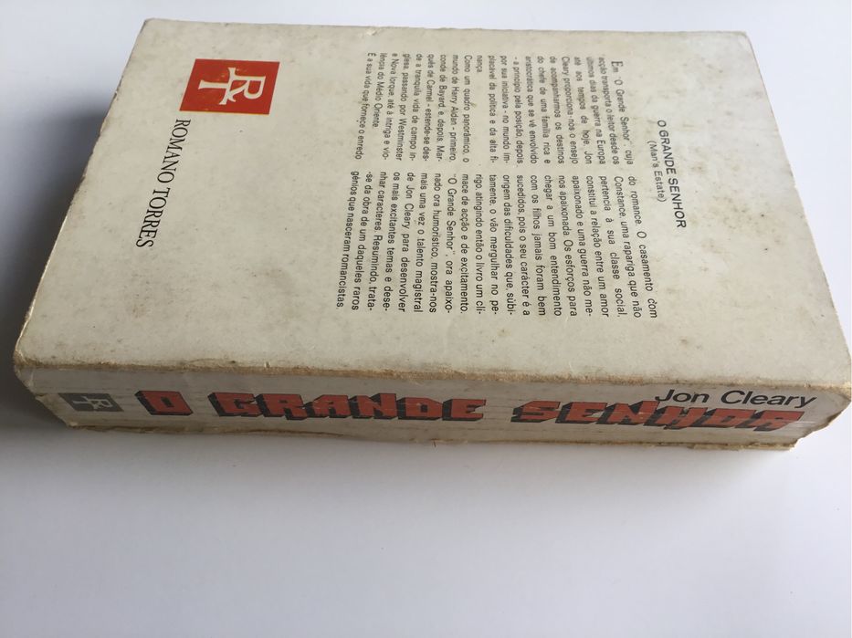 O Grande Senhor, de Jon Cleary. Inclui portes.