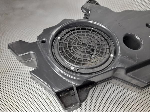 Coluna de som AUDI A3 (8P1)