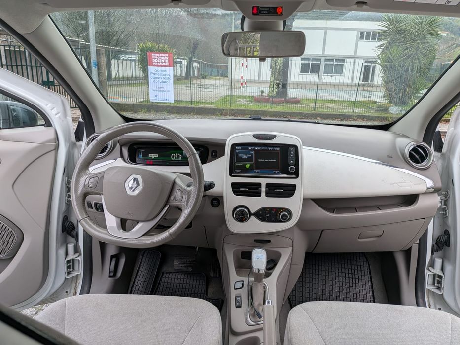 Renault Zoe 2018 | Elétrico | Bateria Própria 40 kWh