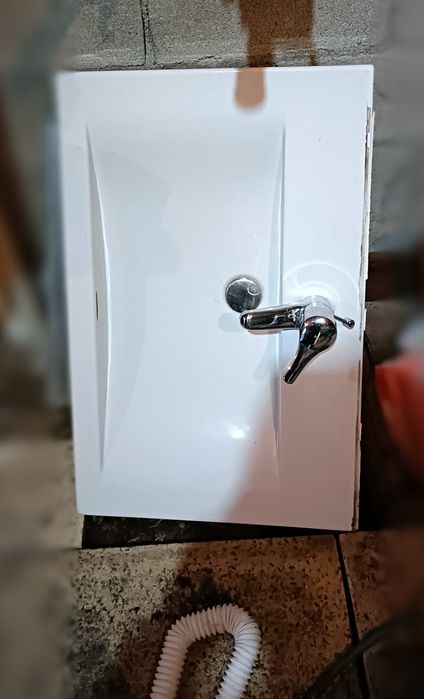 Lavatório da parede roca