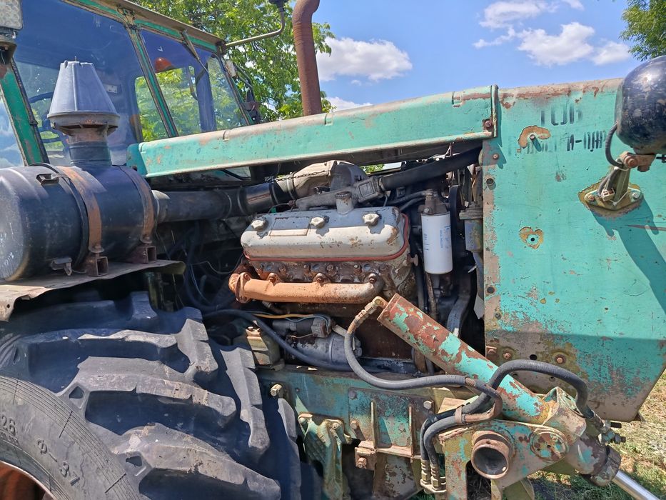 Продається т150 з лопатою  в комплекті