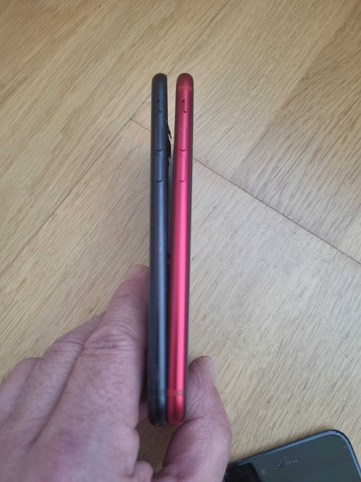 Корпус iphone SE 2020 оригинальный