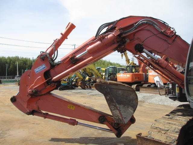 Гусеничный экскаватор  Hitachi ZX135USOS-3