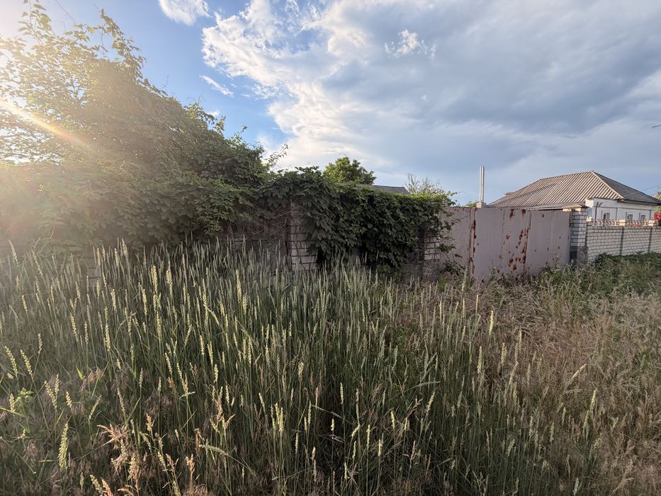Продам ділянку  під забудову КРЮКОВ