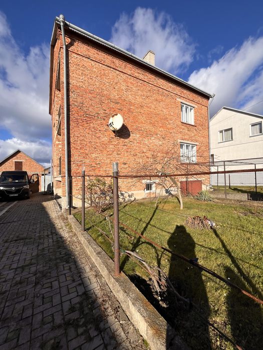 Чудовий будинок!