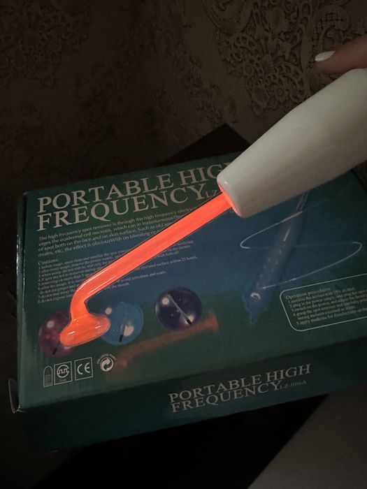 Дарсонваль імпульсний масажер для обличчя, тіла та шкіри голови