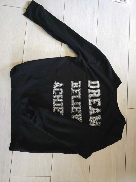 Bluza z napisami
