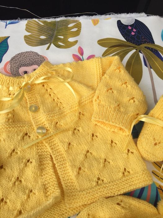 Conjuntos de tricot para bebé