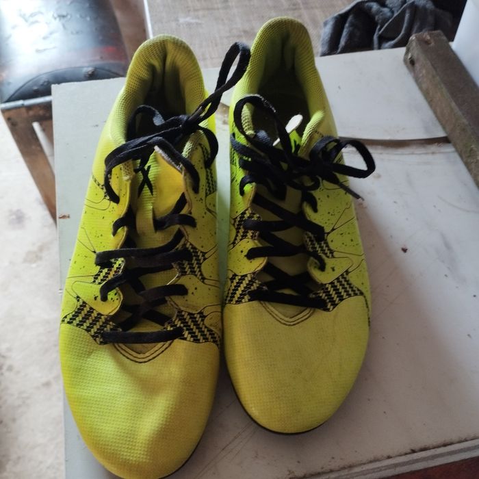 Buty sportowe chłopięce