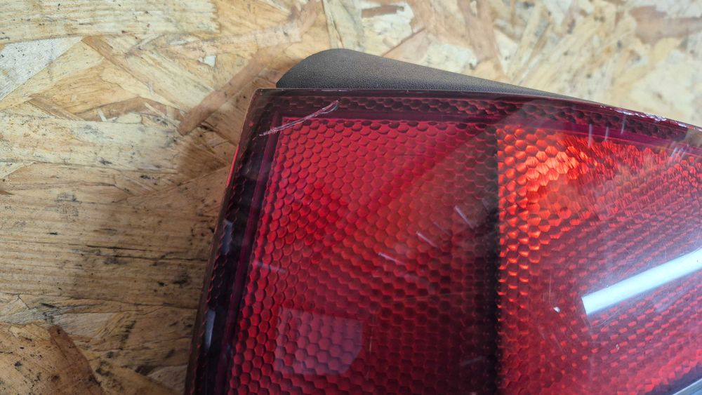 Farolim Stop Esquerdo Audi A3 8L Facelift 1999 a 2003 Ref. 8L0945095B Original