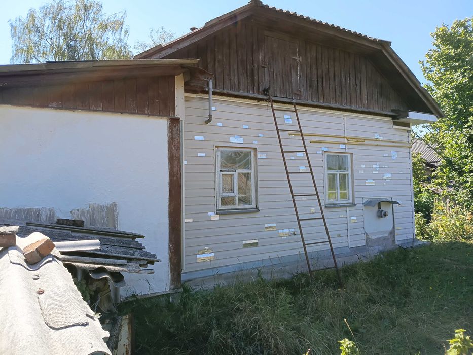 Продаж будинку в м. Мена