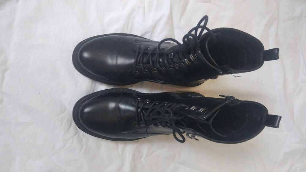 Buty botki czarne damskie trapery 39