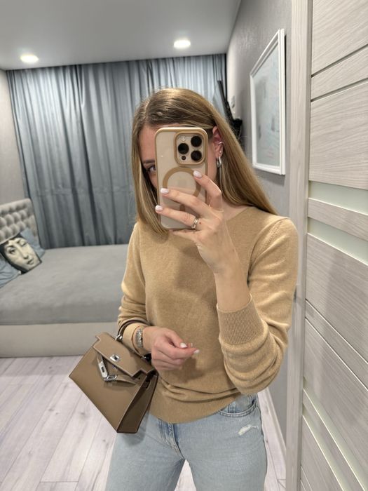 Светер стиль old money стиль cos стиль brunello cucinelli