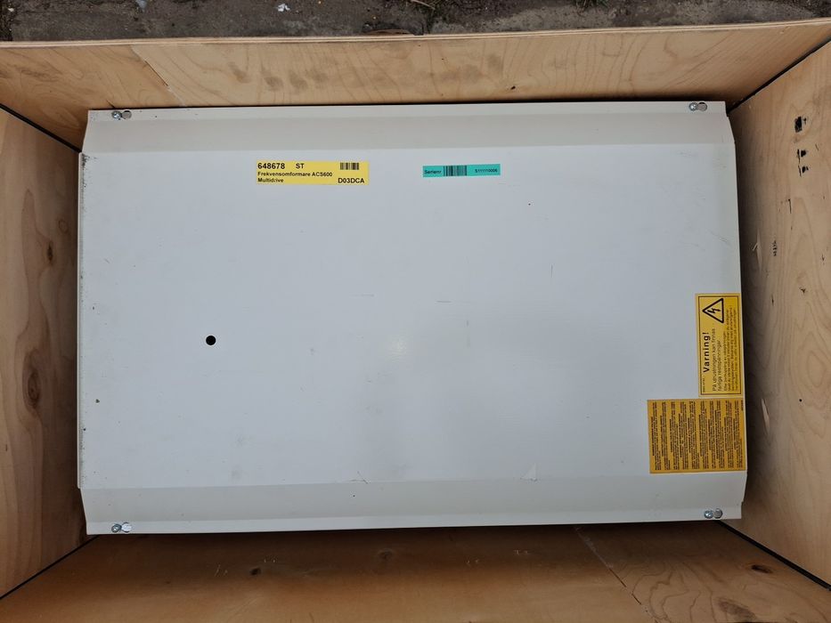 Falownik ABB ACS600