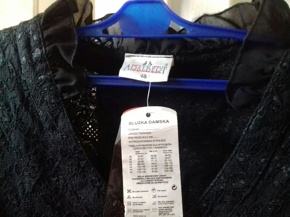 Czarna koronkowa bluzka