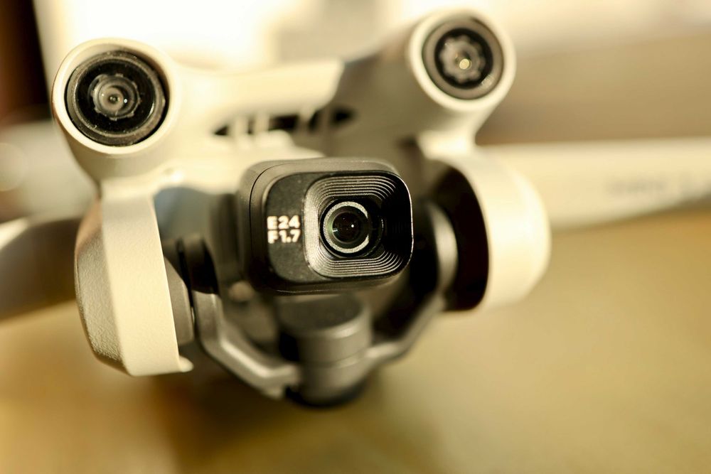 DJI Mini 3 Pro Fly More Combo | DJI RC | Limit 500m | Stan Wzorcowy