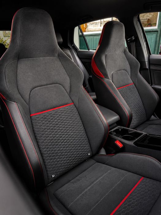 Golf 8 GTI Clubsport 300