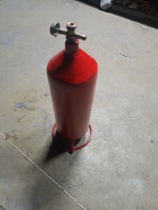 Балон вуглекіслотний толстосценний