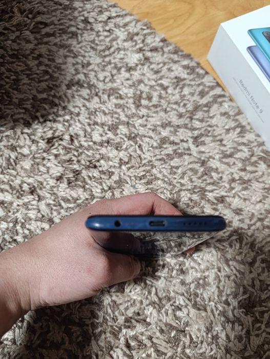 Телефон Xiaomi Redmi Note 9 4/64gb